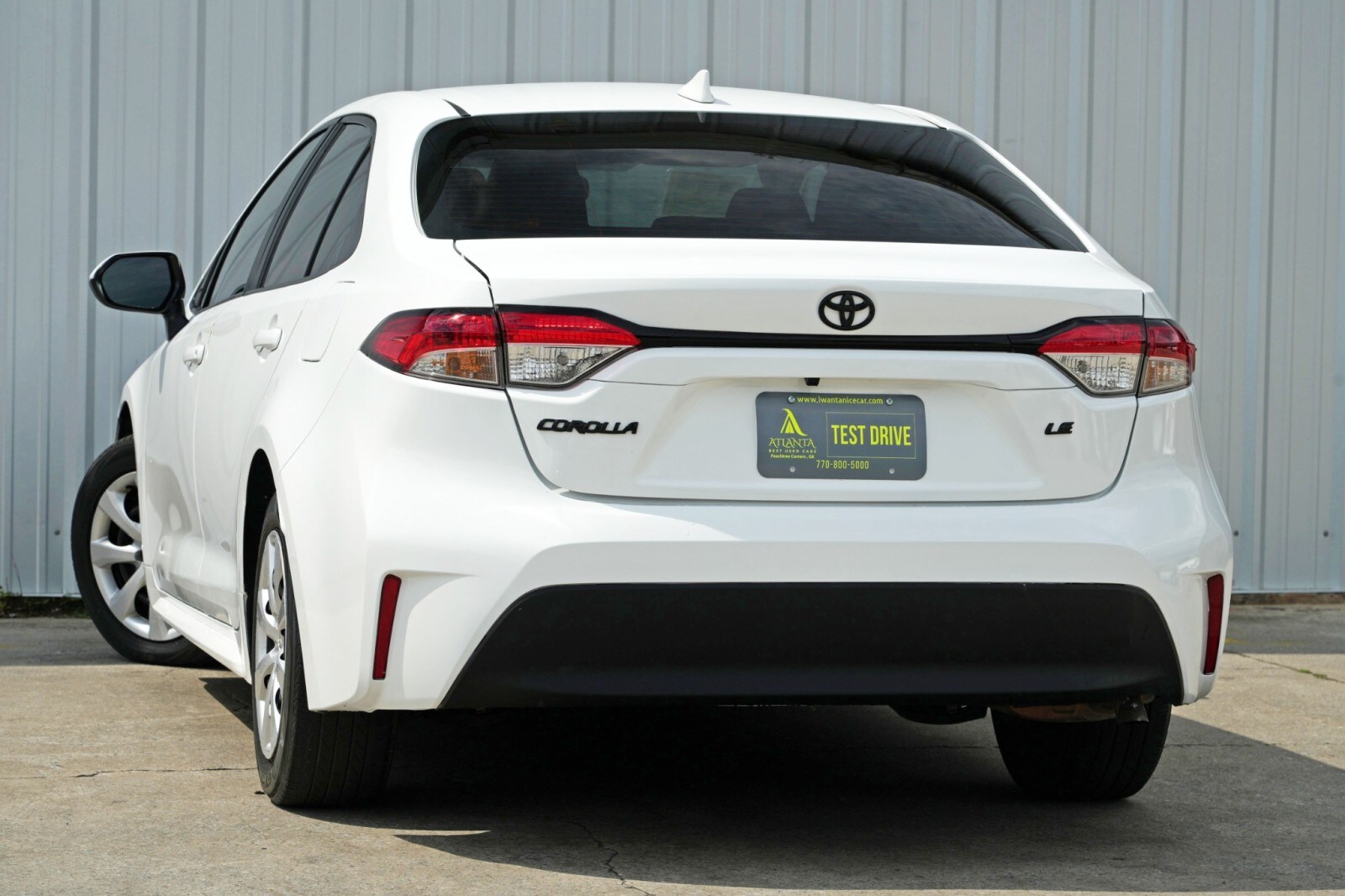 2024 Toyota Corolla LE photo 3