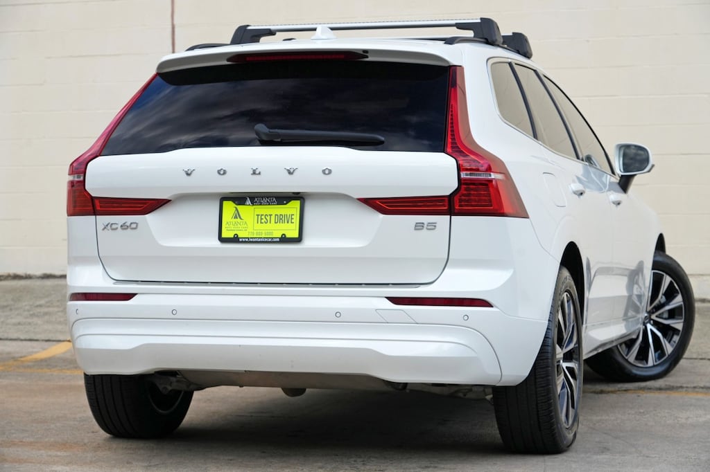 Used 2023 Volvo XC60 Core SUV