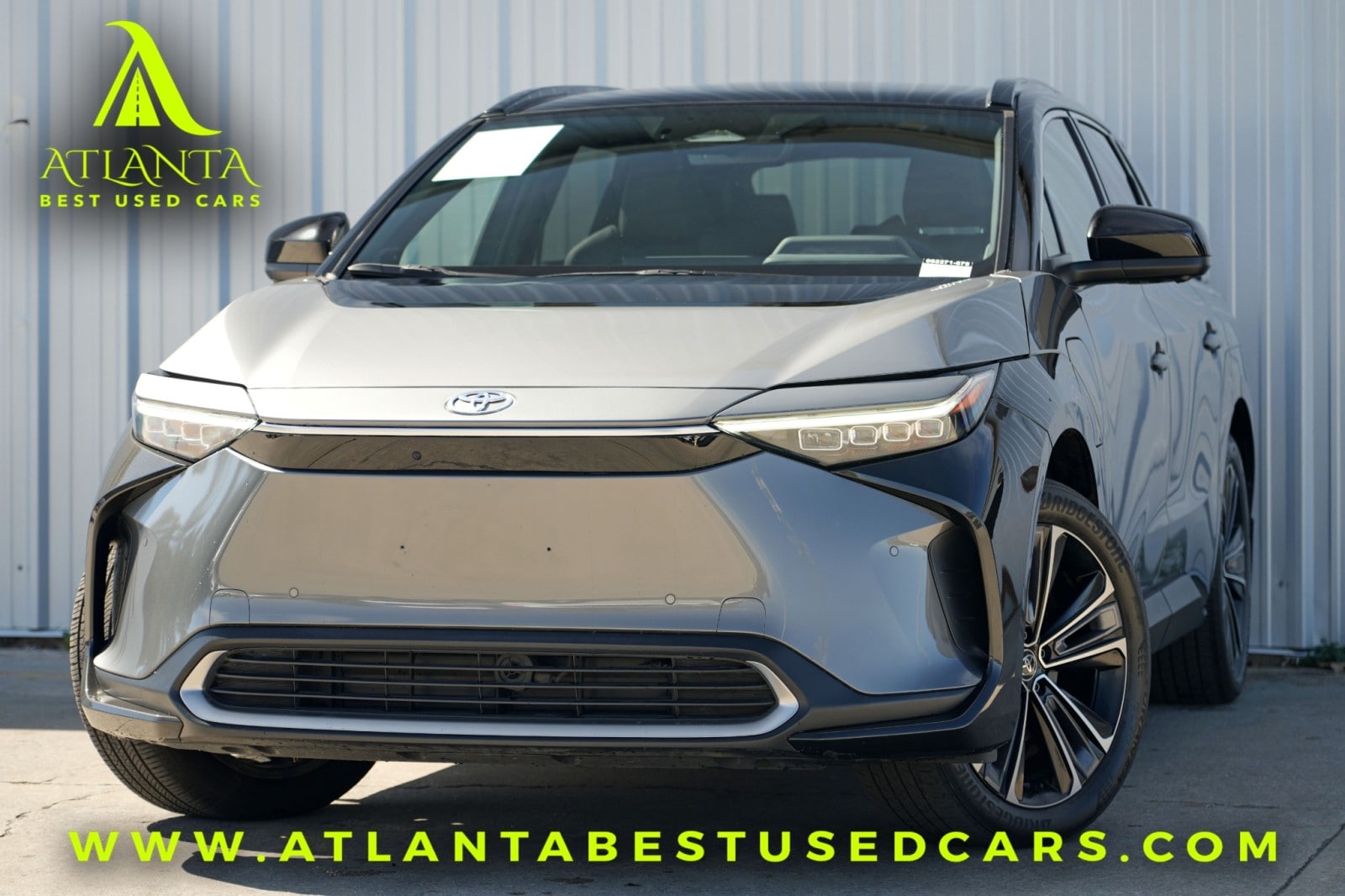 2023 Toyota bZ4X Limited's photo