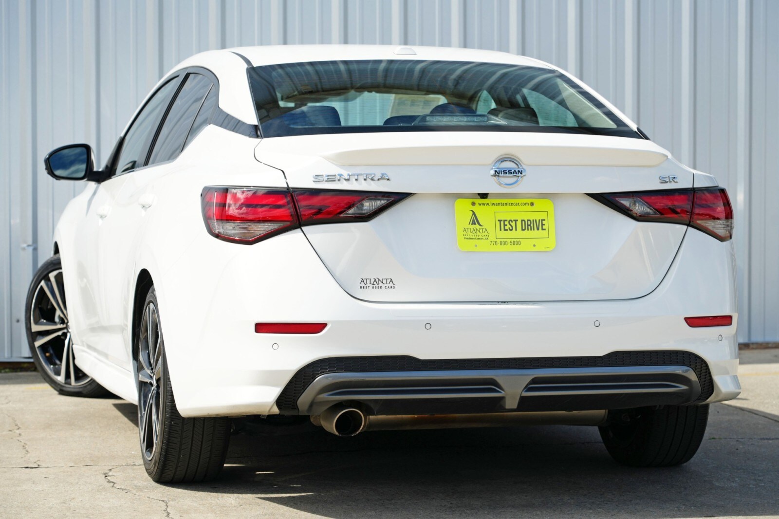 2022 Nissan Sentra SR Premium photo 2