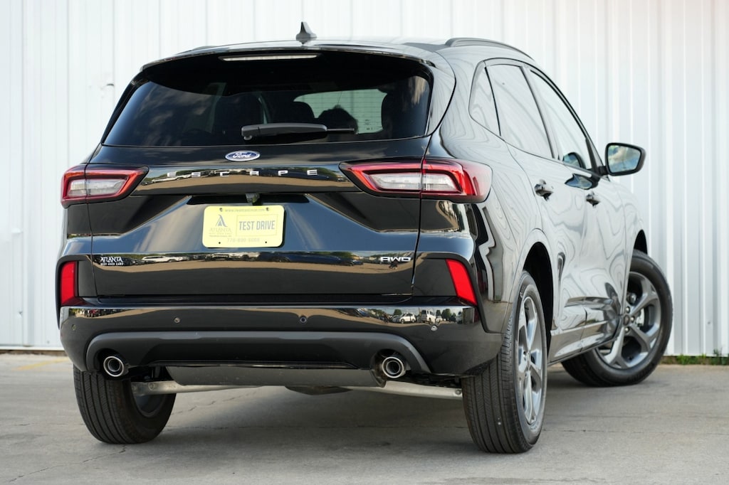 Used 2024 Ford Escape ST-Line w/ Tech Package SUV