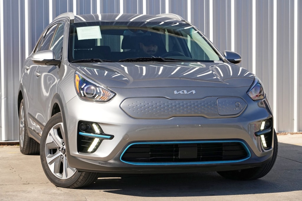 Used 2022 Kia Niro EV EX SUV