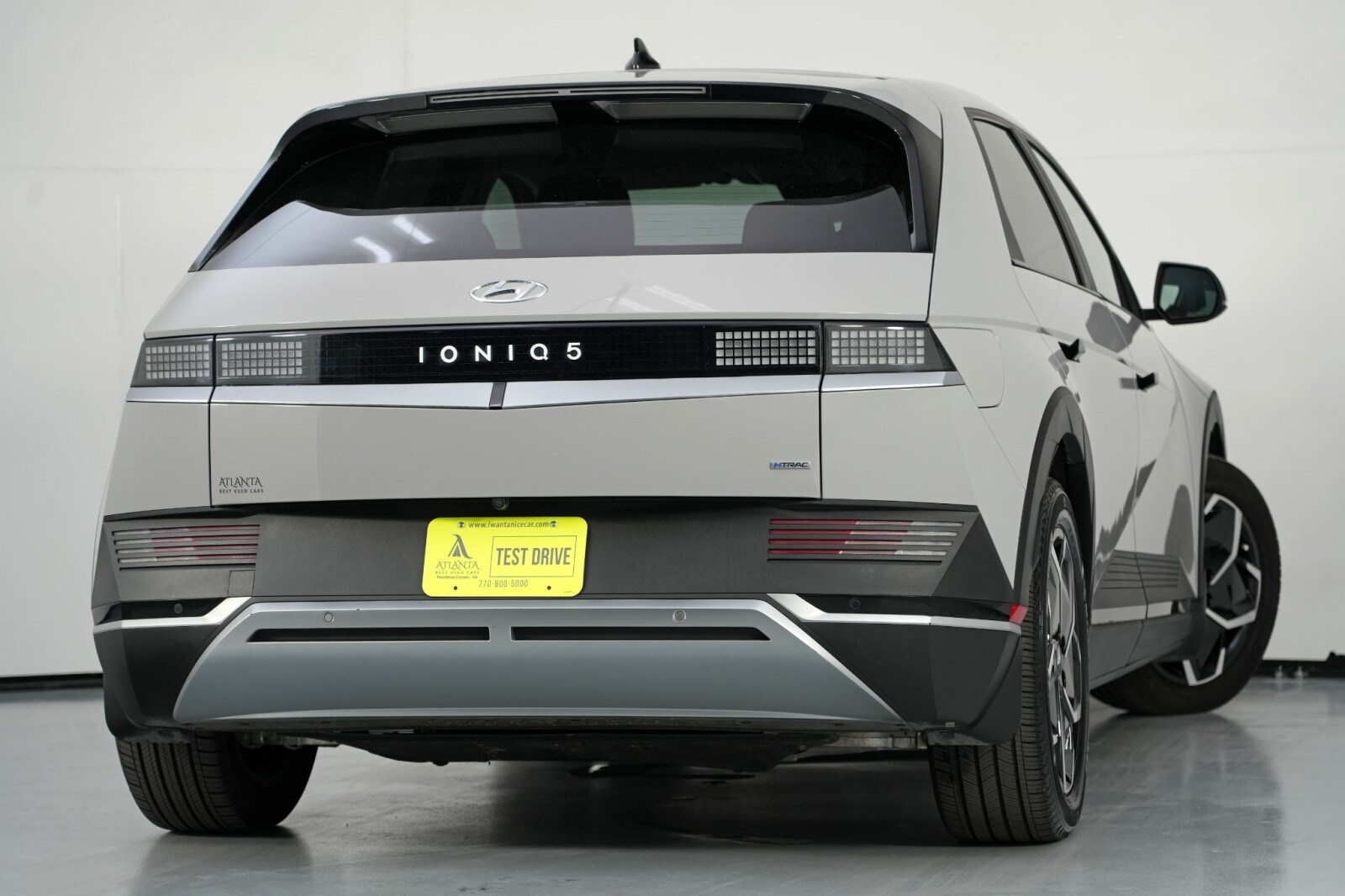 2022 Hyundai Ioniq 5 SE photo 3