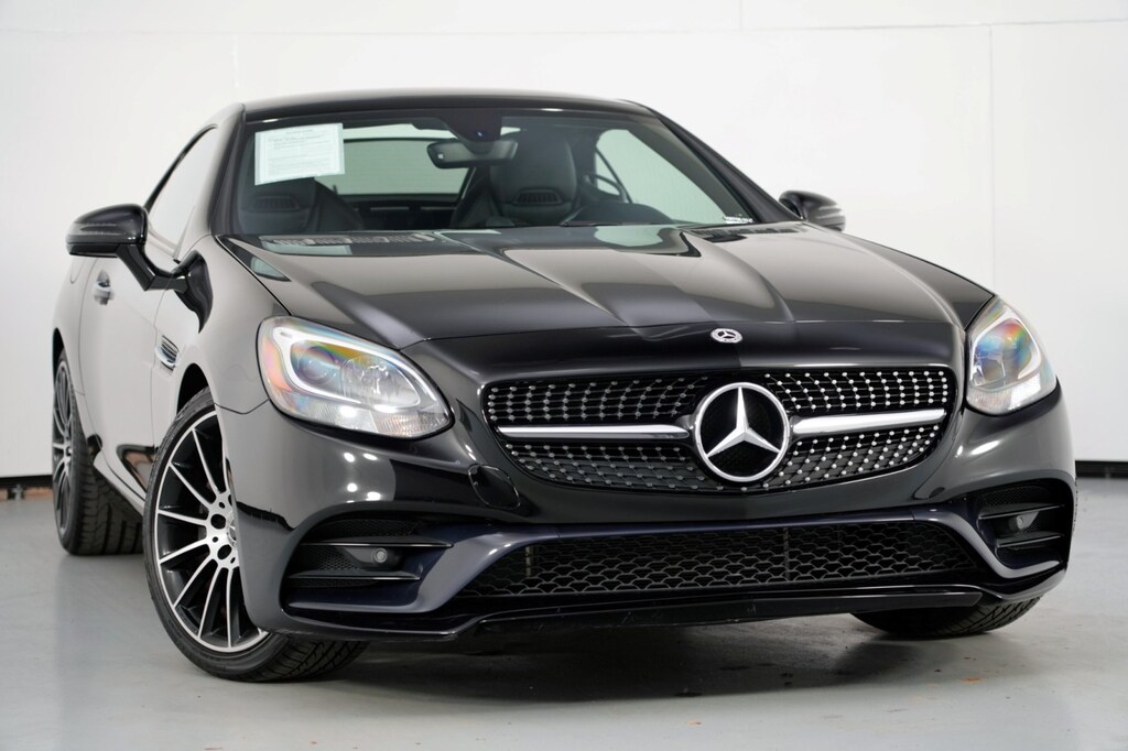 Used 2019 Mercedes-Benz SLC 300 SLC 300 w/ AMG Line Exterior, Premium & Night Pack Roadster