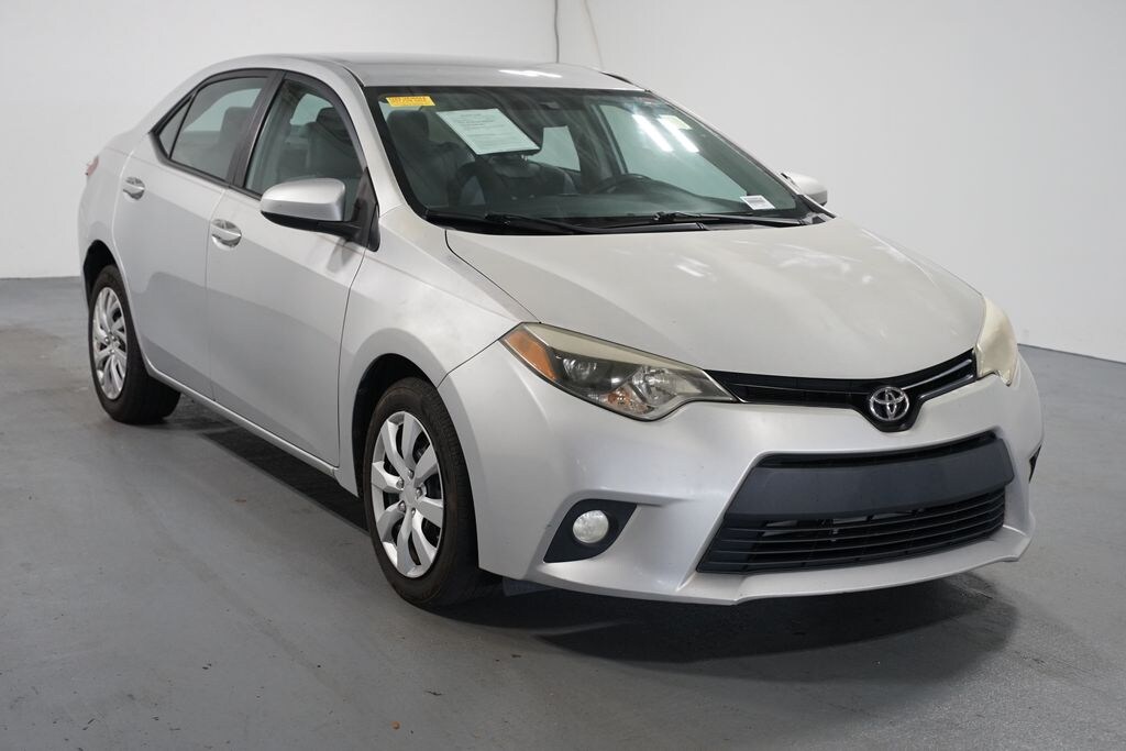 Used 2014 Toyota Corolla LE Sedan