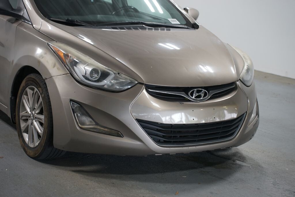 Used 2015 Hyundai Elantra SE Sedan