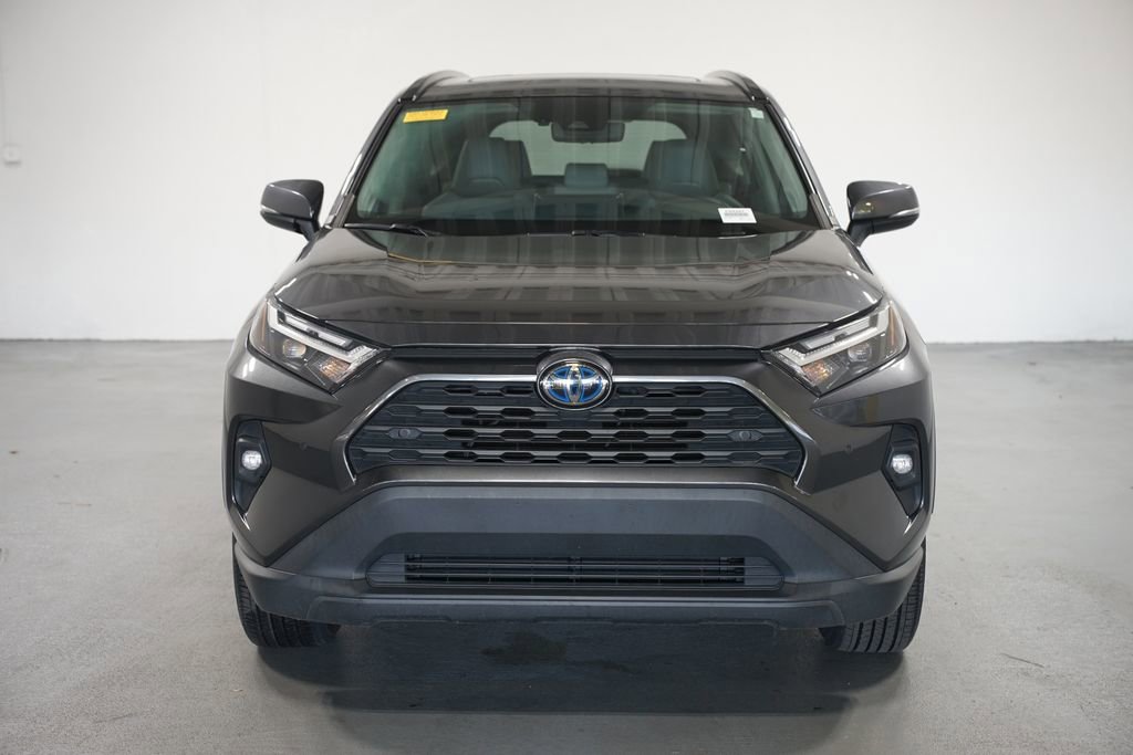 2022 Toyota RAV4 Hybrid XLE Premium photo 2