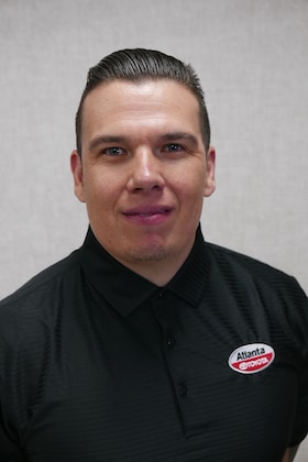 Staff member Esau Gonzalez from ID_9a1dab