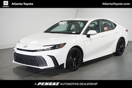 2025 Toyota Camry SE Sedan