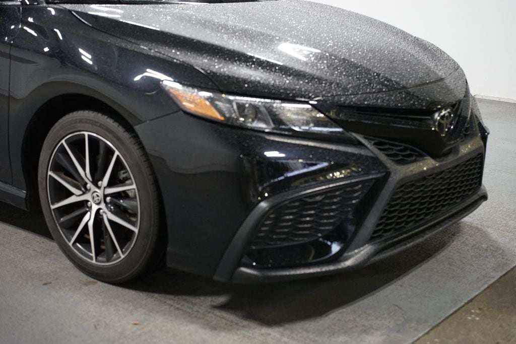Used 2024 Toyota Camry SE Sedan