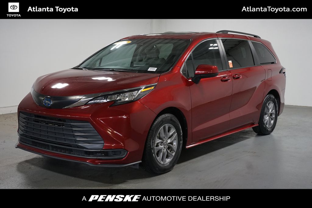 2022 Toyota Sienna Minivan/Van 
