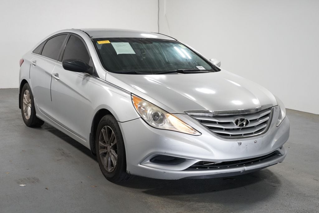 Used 2011 Hyundai Sonata GLS Sedan