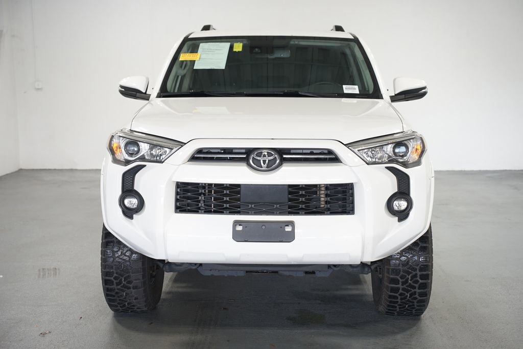 2022 Toyota 4Runner SR5 Premium photo 2