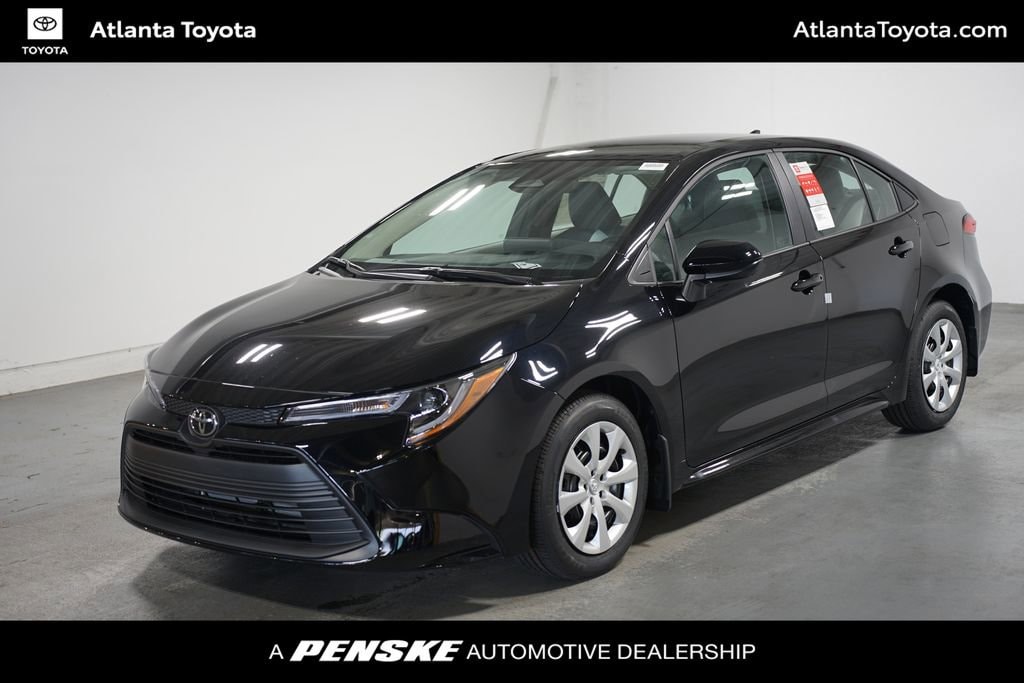 2026 Toyota Corolla LE's photo