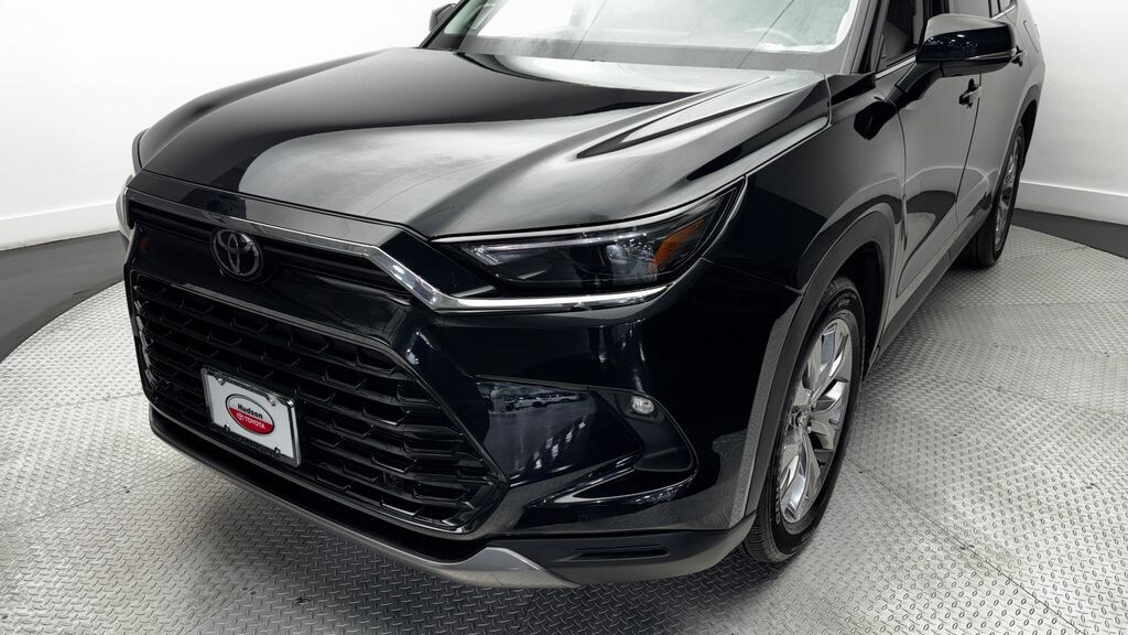 Used 2024 Toyota Grand Highlander Limited SUV