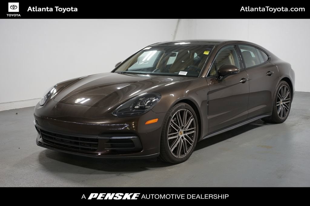 2018 Porsche Panamera Base