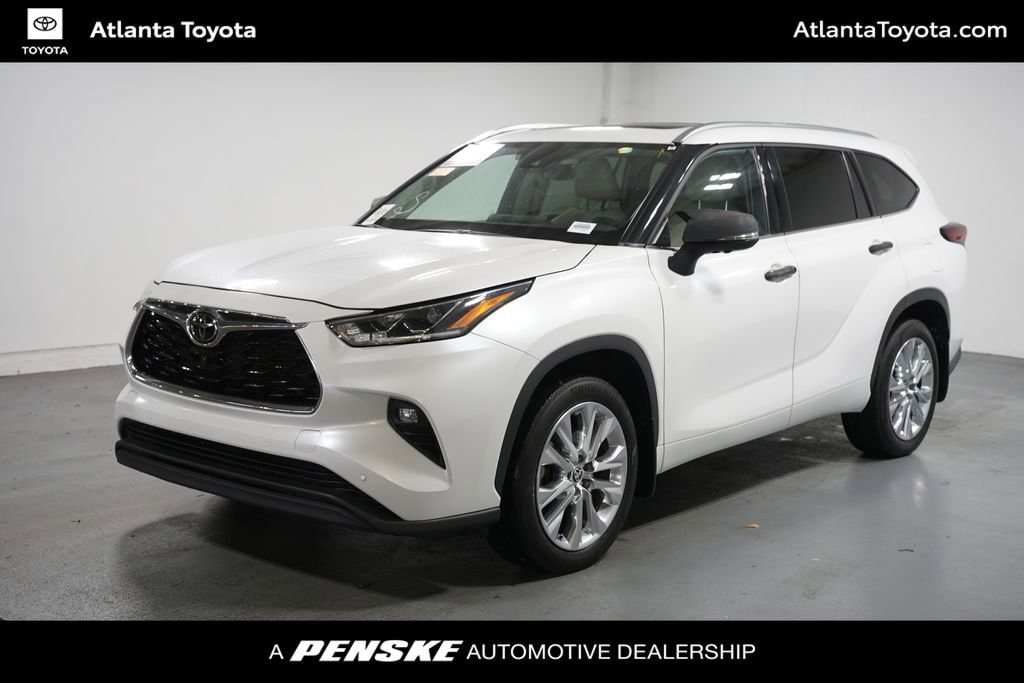 2024 Toyota Highlander Limited's photo