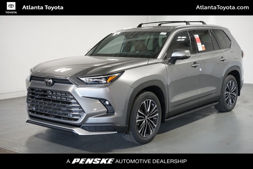 2026 Toyota Grand Highlander Platinum's photo