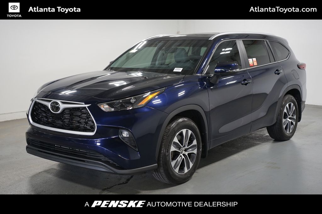 2024 Toyota Highlander SUV 