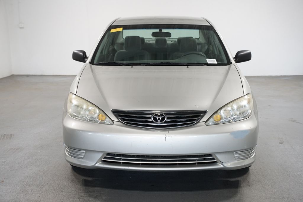 Used 2005 Toyota Camry LE with VIN 4T1BE32KX5U050250 for sale in Duluth, GA