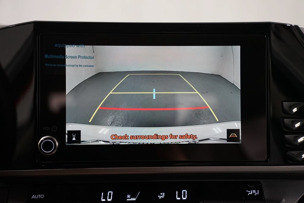 2026 Toyota Camry LE - Photo 19