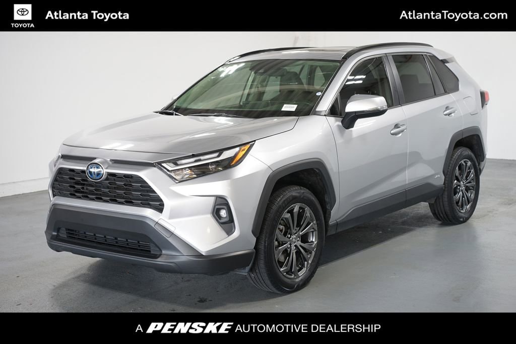 2024 Toyota RAV4 XLE Premium's photo