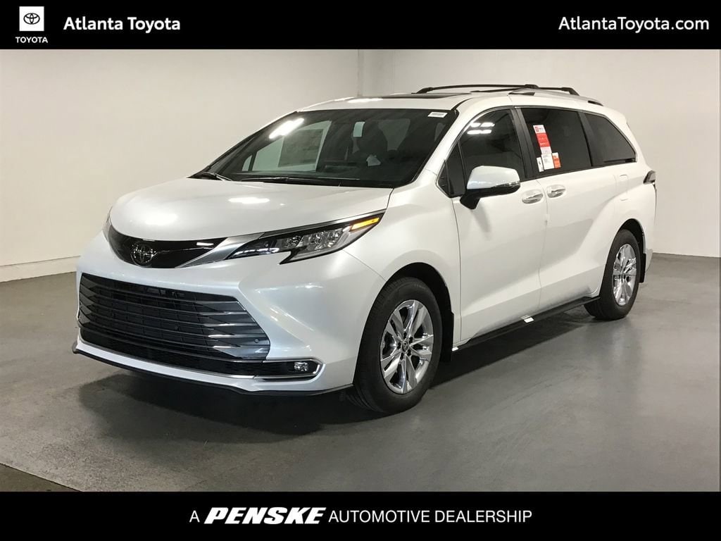 2026 Toyota Sienna Limited 7-Passenger Hybrid FWD's photo