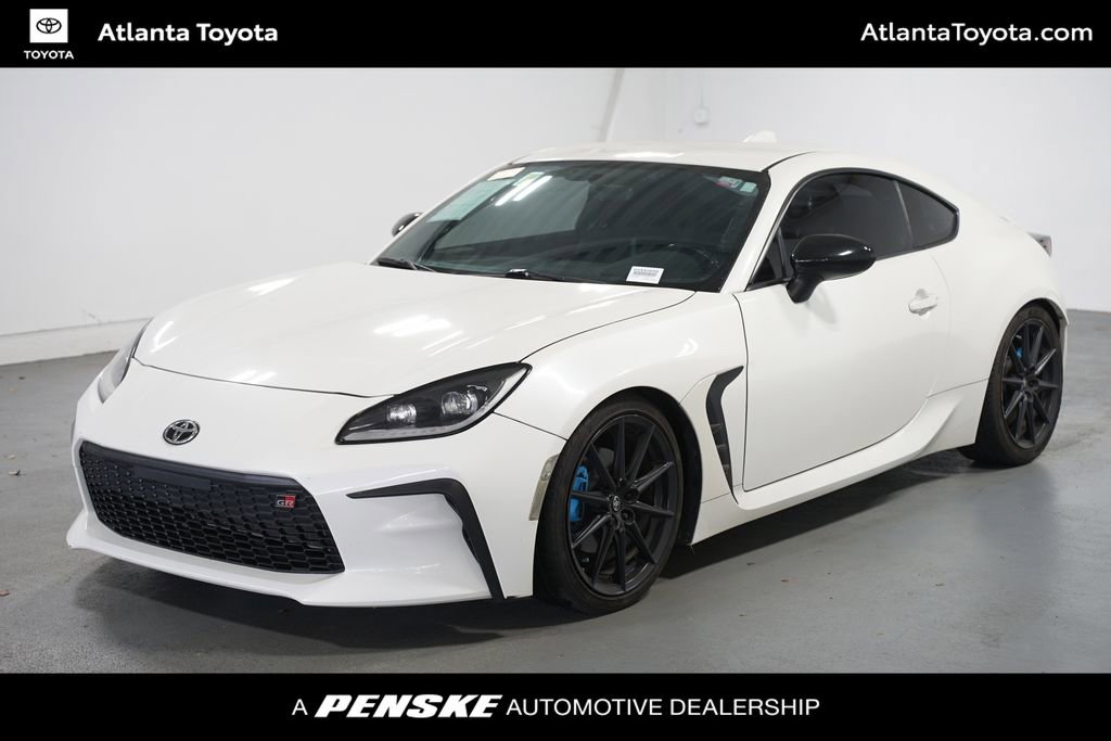 2022 Toyota GR86 Premium's photo