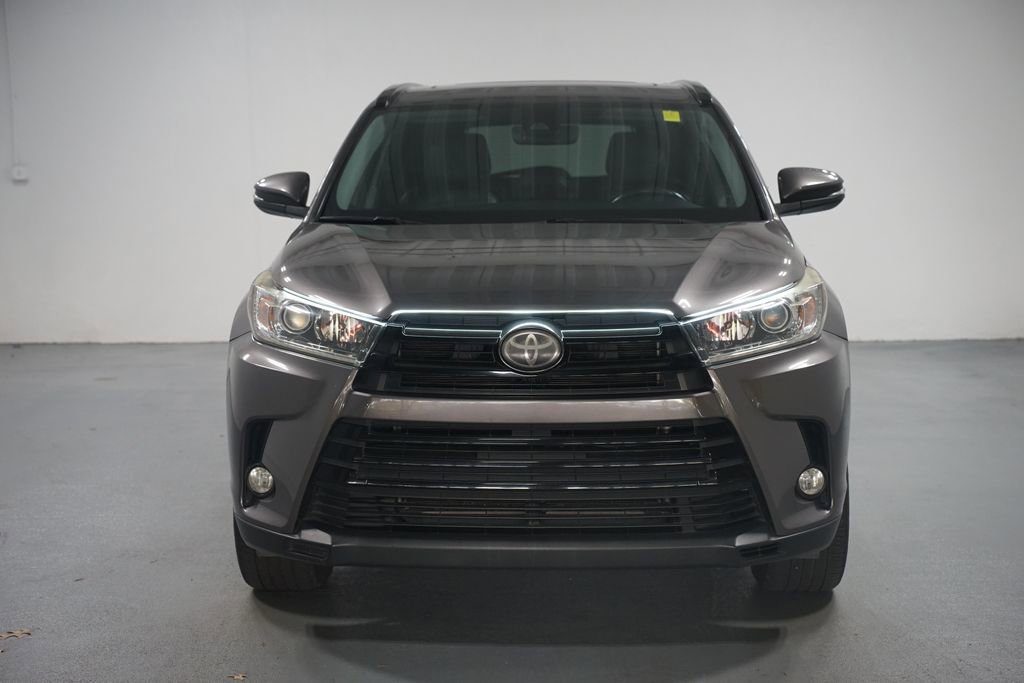 2018 Toyota Highlander XLE photo 2