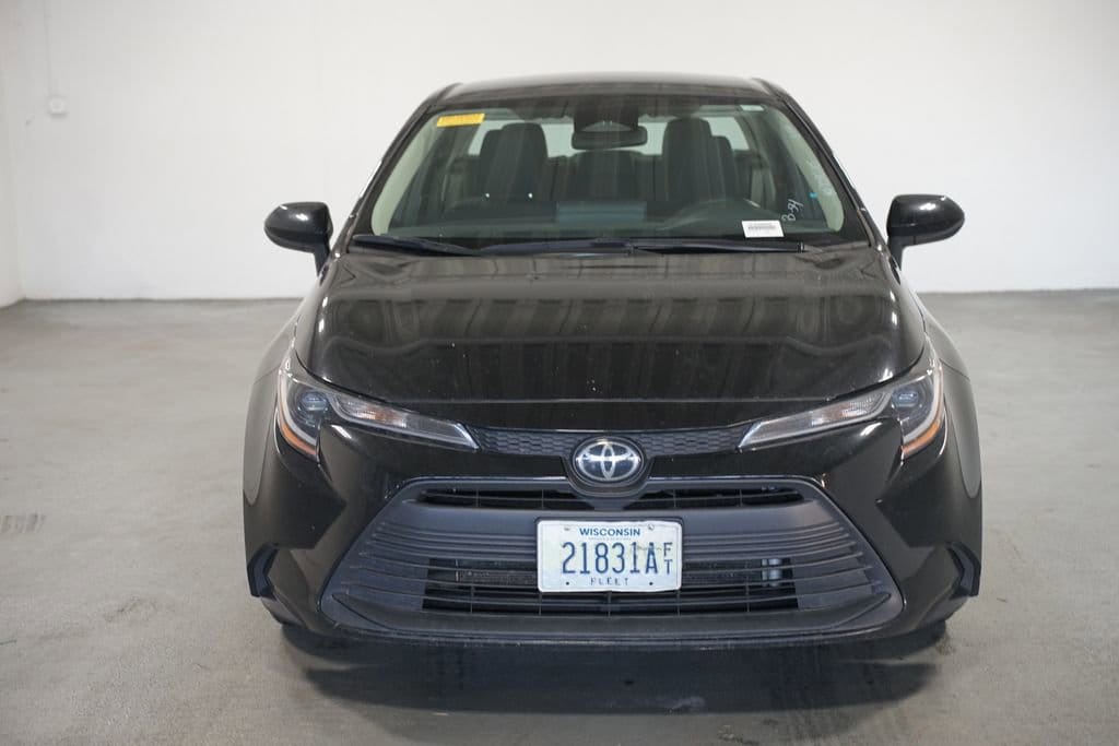 Used 2024 Toyota Corolla LE with VIN 5YFB4MDE9RP090715 for sale in Northfield, Minnesota