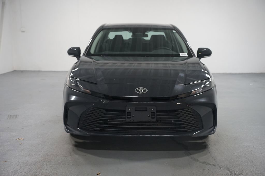2025 Toyota Camry LE photo 2