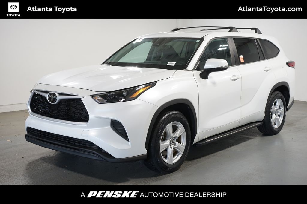 Used 2023 Toyota Highlander L SUV