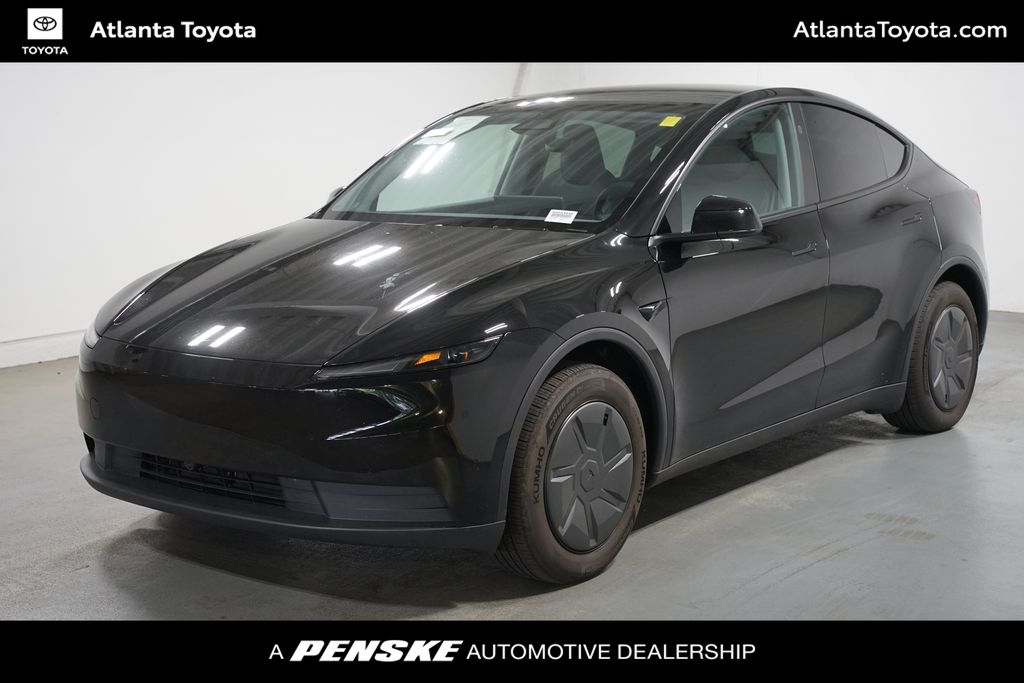 2026 Tesla Model Y Standard Rear Wheel Drive's photo