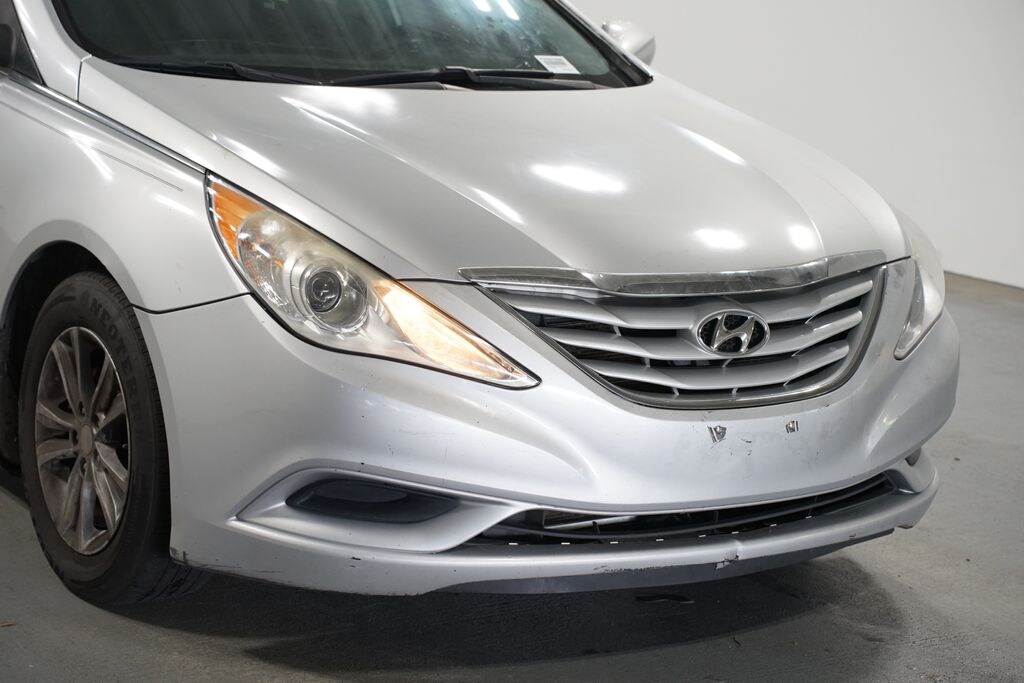 Used 2011 Hyundai Sonata GLS Sedan