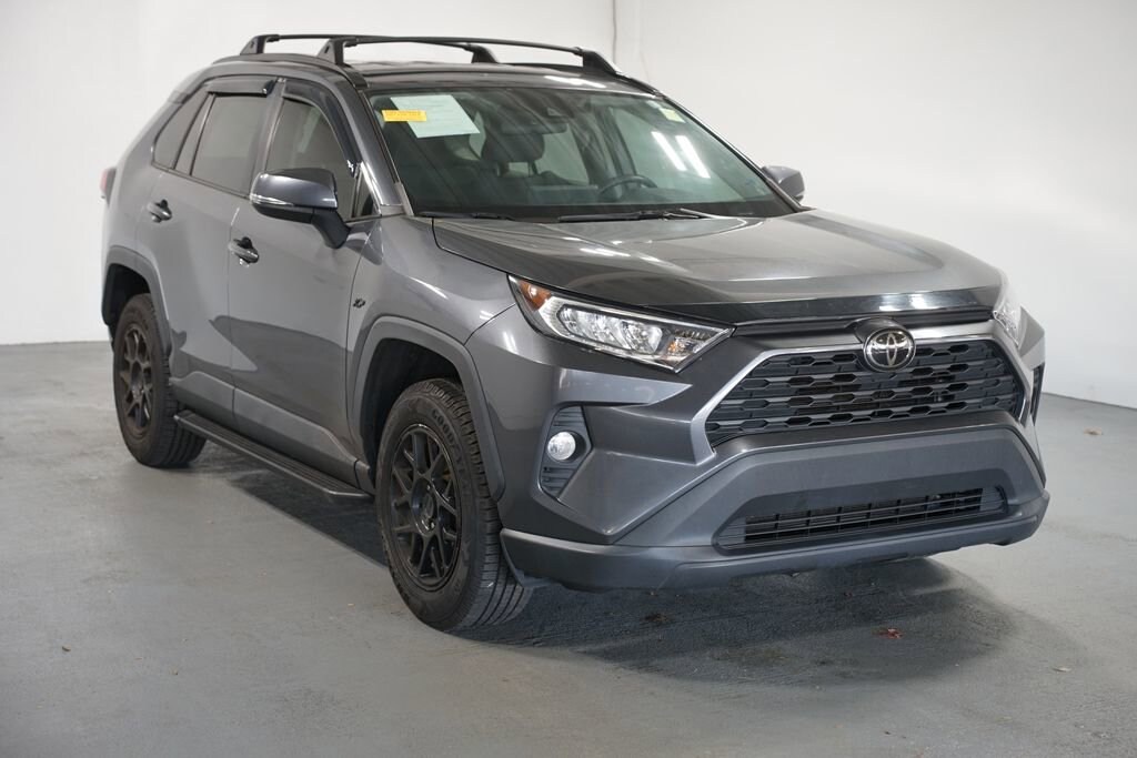 Used 2021 Toyota RAV4 XLE SUV