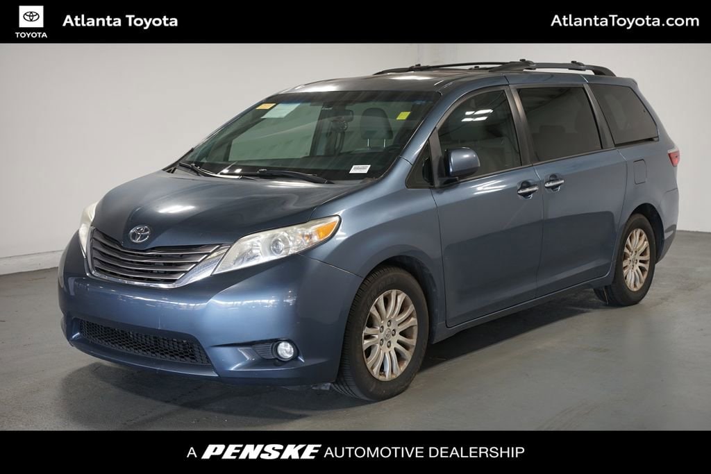 2015 Toyota Sienna XLE