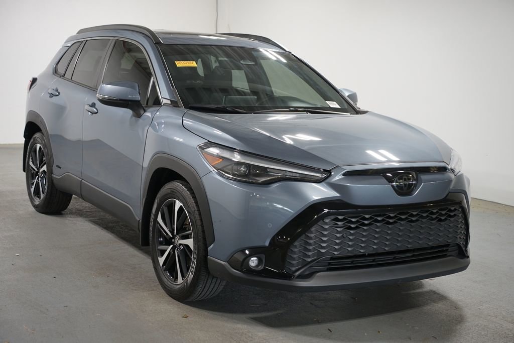 Used 2024 Toyota Corolla Cross Hybrid Hybrid XSE SUV