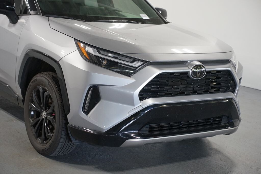 Used 2025 Toyota RAV4 Hybrid XSE SUV