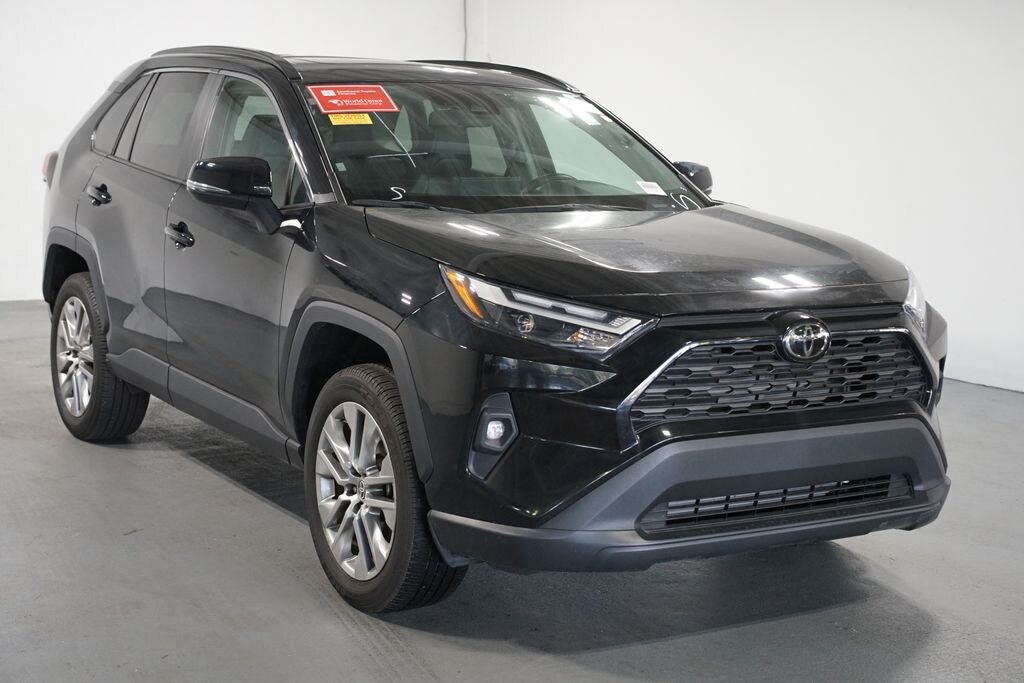 Used 2025 Toyota RAV4 XLE Premium SUV