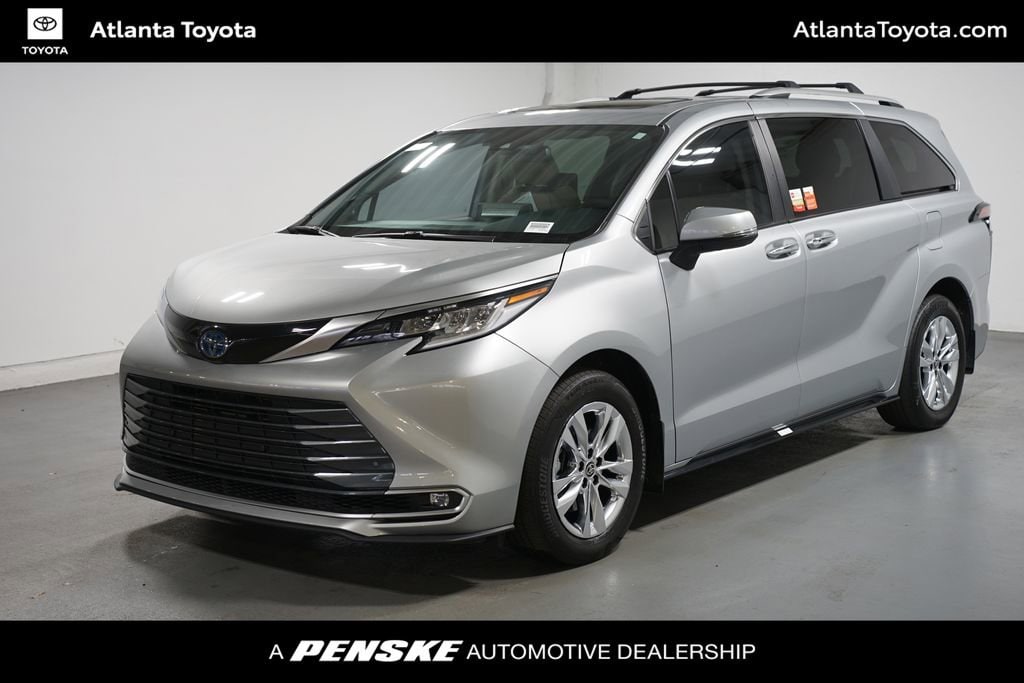 2023 Toyota Sienna Van Passenger Van 