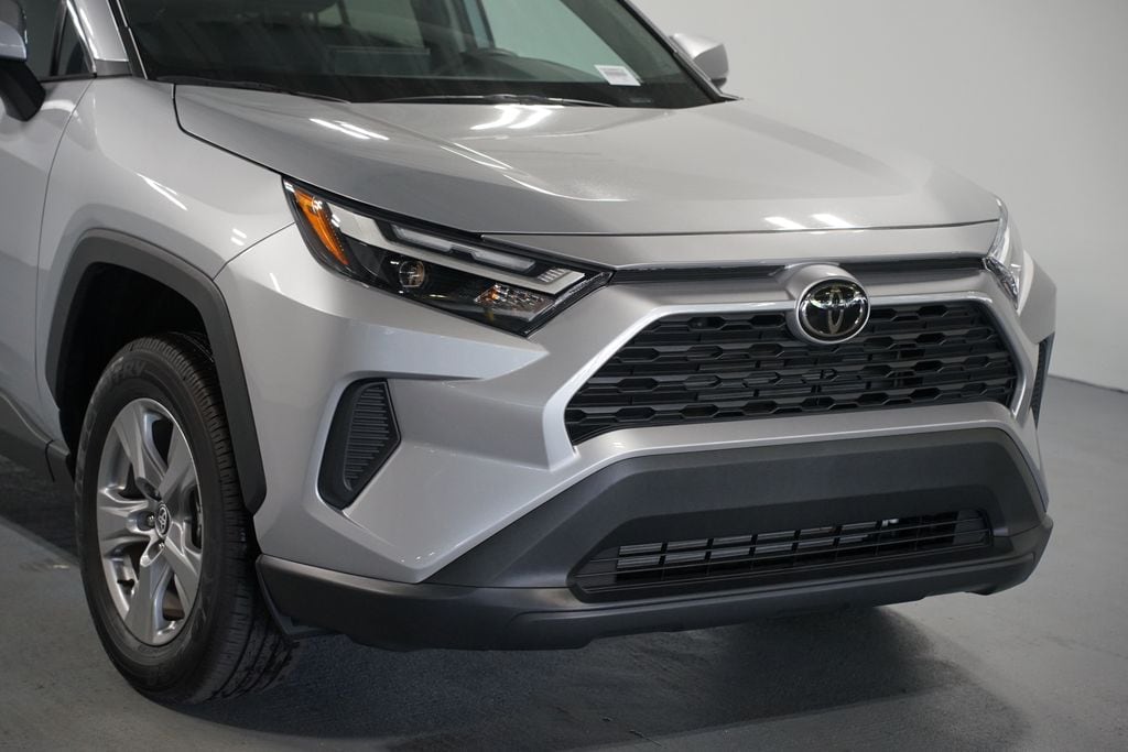 Used 2025 Toyota RAV4 XLE SUV