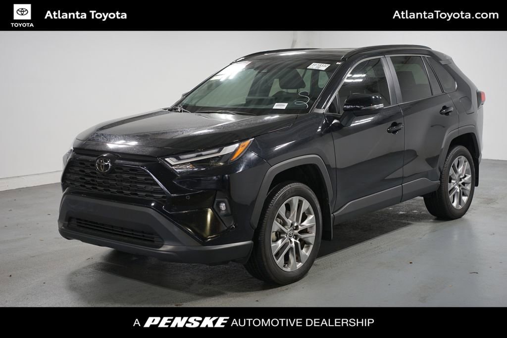 2024 Toyota RAV4 XLE Premium's photo