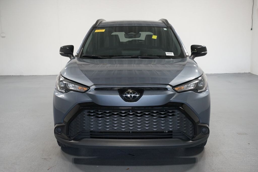 Used 2025 Toyota Corolla Cross Hybrid SE SUV