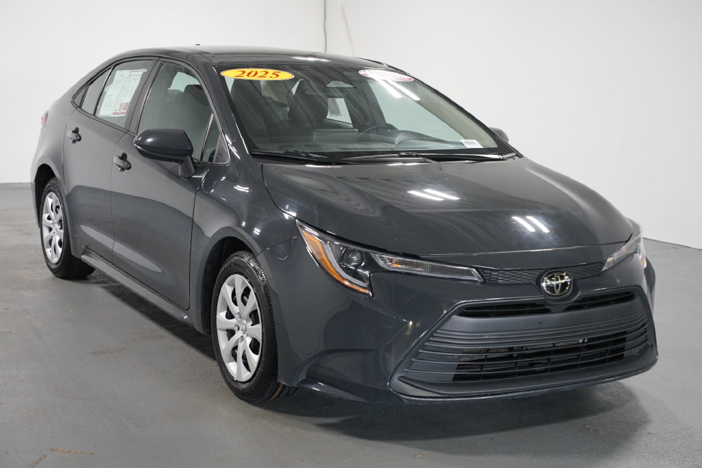 Certified 2025 Toyota Corolla LE Sedan