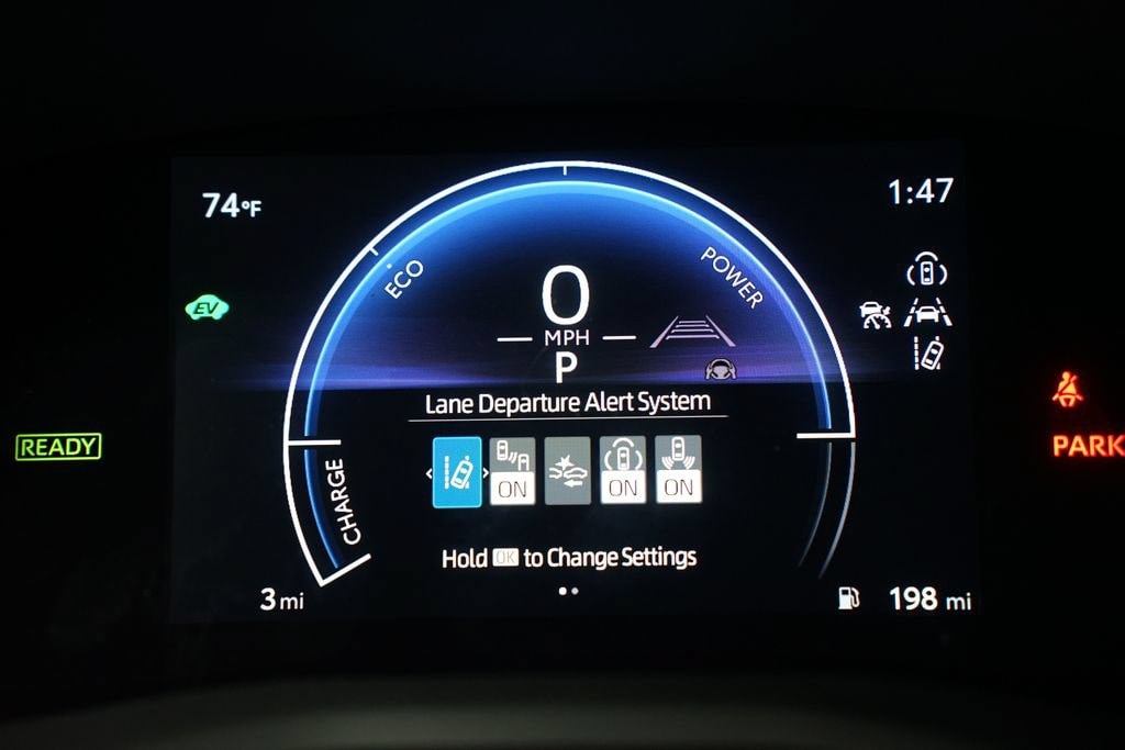 2026 Toyota Camry LE - Photo 16
