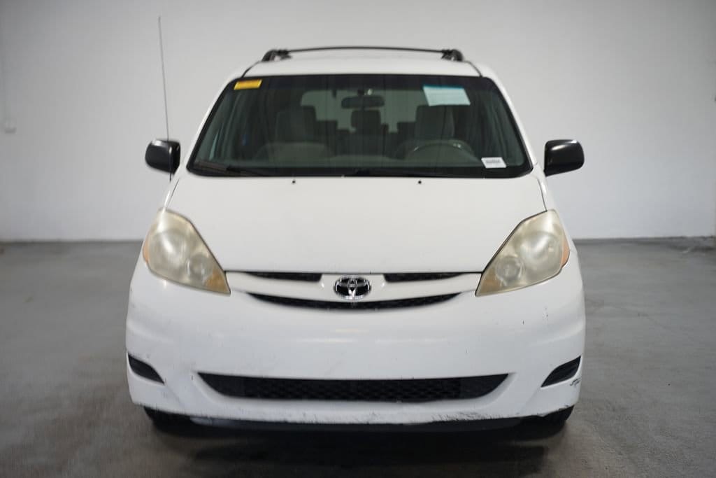 Used 2008 Toyota Sienna LE with VIN 5TDZK23C28S160912 for sale in Duluth, GA