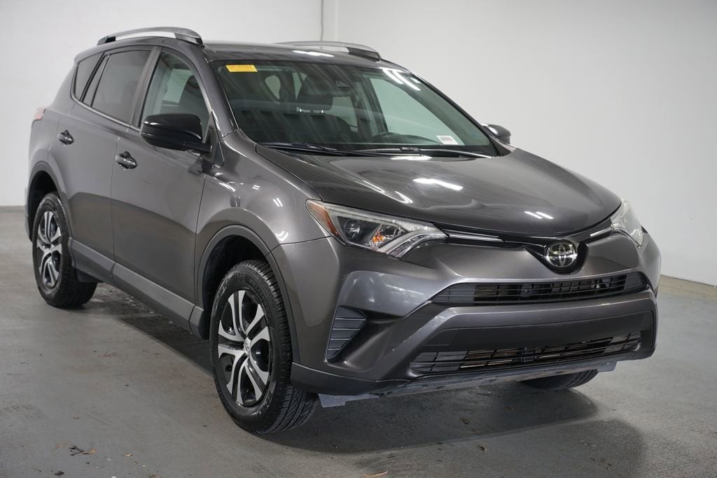 Used 2018 Toyota RAV4 LE SUV