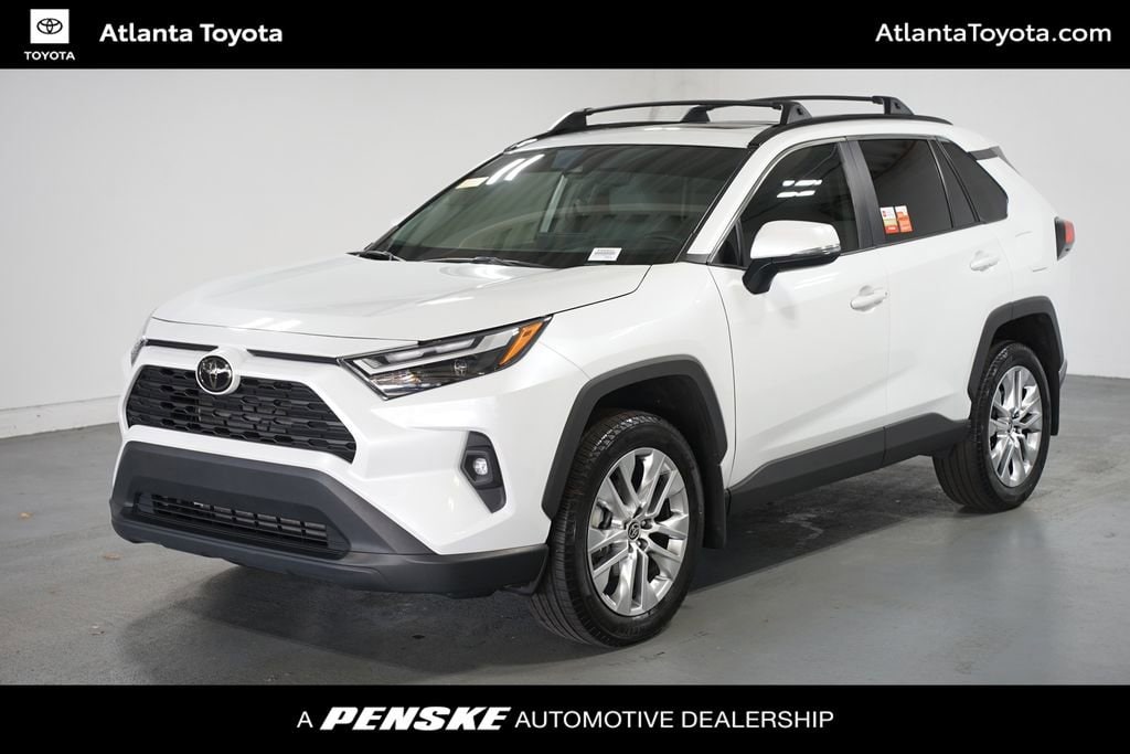2024 Toyota RAV4 XLE Premium