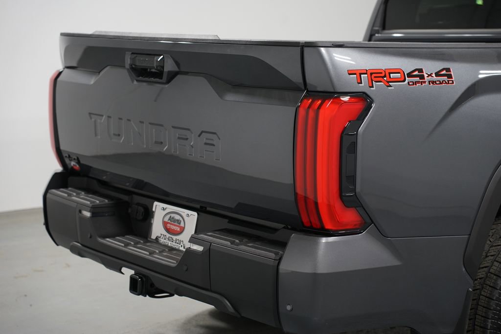 2025 Toyota Tundra Limited - Photo 9