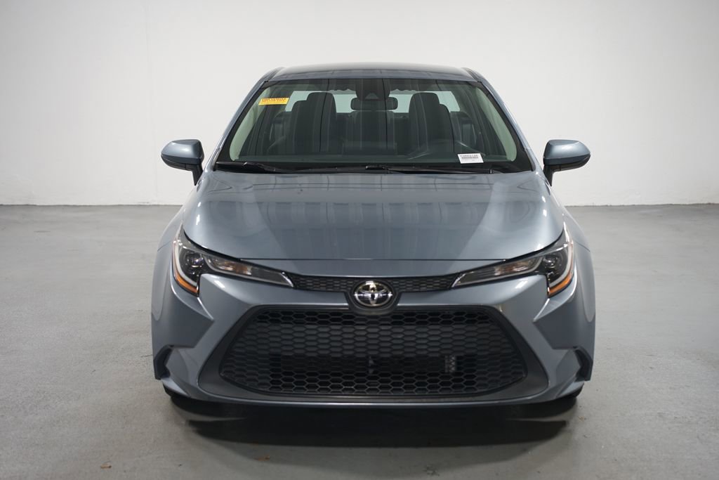 2022 Toyota Corolla LE photo 2